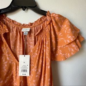 A NEW DAY XL- Tangerine ORANGE flutter FLORAL top blouse NWT